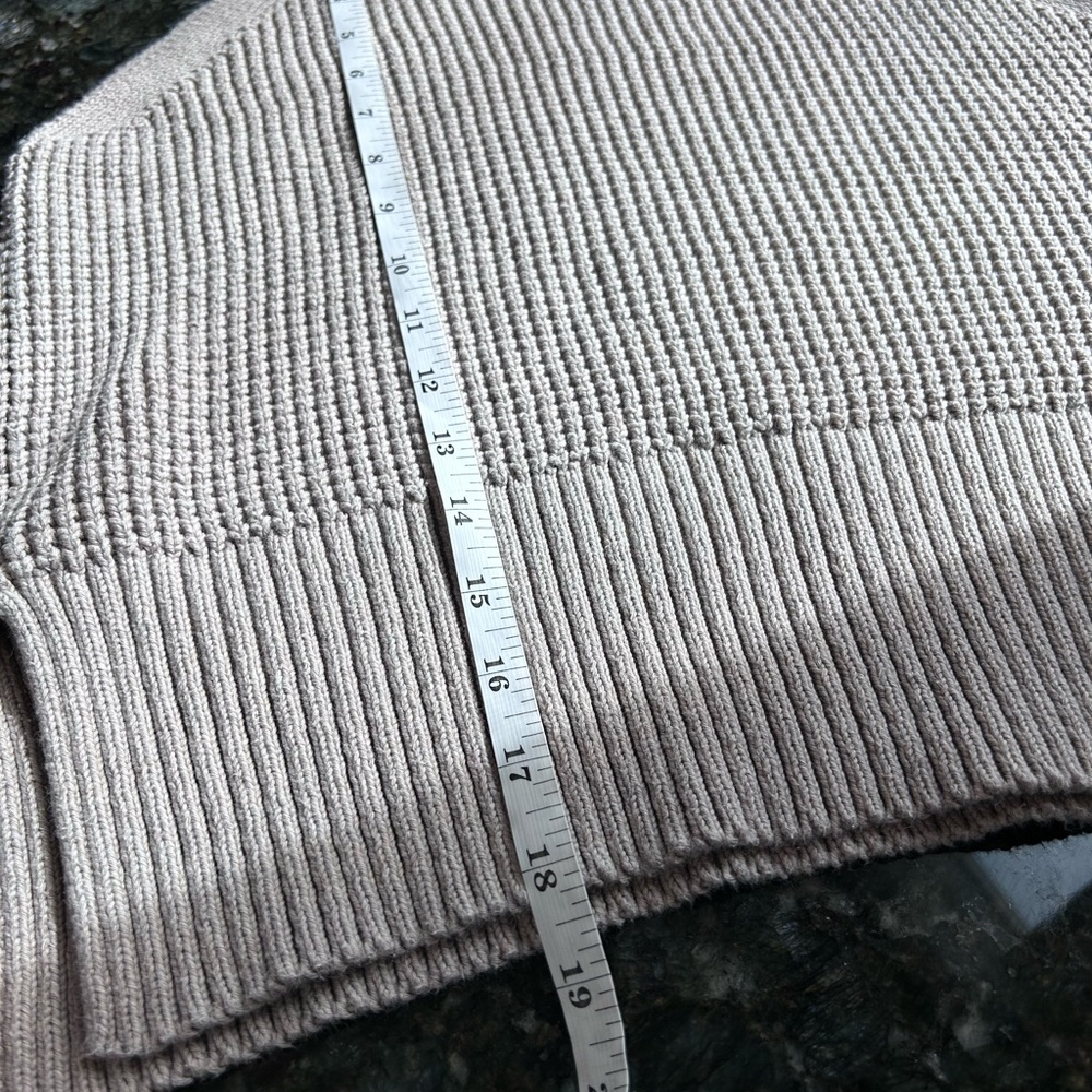 Epoque Evolution Organic Cotton Chunky Open Knit Mock Neck Tank. Quiet luxury. M - Picture 8 of 8